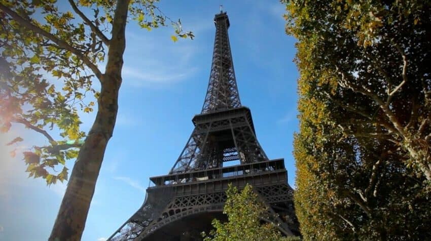 Pariz pluta u G*VNIMA 2 meseca pred Olimpijske igre! Kvar na mreži pustio 50.000 kubnih metara otpadnih voda u Senu