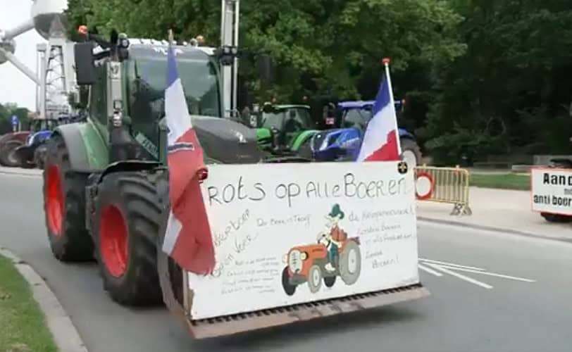 Protesti farmera zatvorili francusko-špansku granicu i jurišaju na Brisel tokom izbora za Evropski parlament