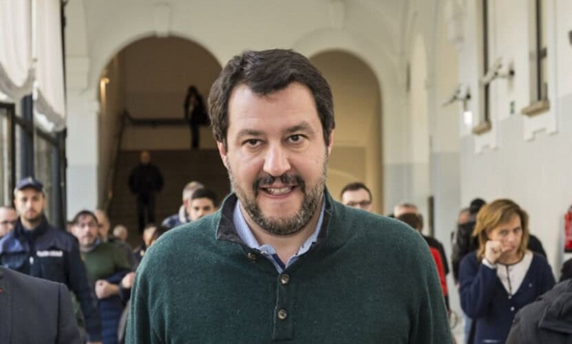  Mateo Salvini: Makron bi mogao da izazove Treći Svetski Rat