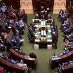 Australijski Senat pokrenuo istragu o velikom broju smrtnih slučajeva među vakcinisanima