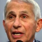 Podignuta optužnica protiv Faučija! Na teret mu se stavljaju ubistva, trgovina ljudima i prinudno zaključavanje