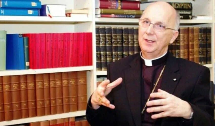  Udar u Vatikanu! Švajcarski biskup ne želi više da ćuti: Turbo rak se širi dok vera propada