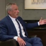 Robert F. Kenedi Jr. razmatra planove da „udruži snage sa Trampom“ kako bi zaustavio Kamalu Haris