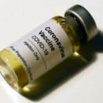 Nacionalna baza podataka u Češkoj potvrdila je da vakcine protiv Kovida izazivaju ogroman porast smrtnih slučajeva