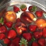 Sudija: Pranje voća NE Uklanja pesticide