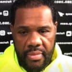 Poznati reper(53) iznenada preminuo nakon što se srušio na sceni