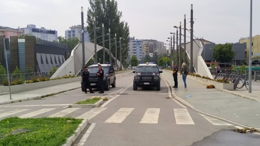 Zgrade srpskih institucija na severu KiM treći dan blokirane - Nikakva reakcija vlasti u Beogradu