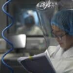 SAD snižava nadzor bio-laboratorija utirući put za sledeću pandemiju