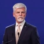 Ukrajina treba da bude „realna“ i da ustupi teritoriju Rusiji, kaže češki predsednik