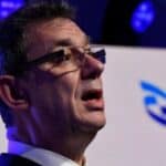 Direktor Pfizera vrlo lako može da završi iza rešetaka! Alberta Bourlu pred sudom u Holandiji čekaju ozbiljne optužbe