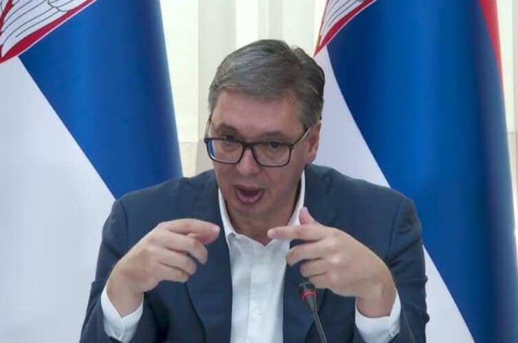  Vučić Jevrejima čestitao Novu Godinu: “Šana Tova jevrejskoj zajednici u Srbiji i Svetu”