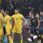 Šiptari pokazali pravo lice! Isplivale fotografije iz svlačionice na rumunskom stadionu! Ceo svet ovo glede, gore društvene mreže (FOTO)