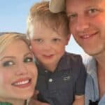 Potpuno vakcinisana doktorka Foks njuza Keli Pauers, koja je preživela srčani udar u etru, umrla od turbo raka