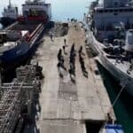 Italija želi da se reši migranata: Brod italijanske mornarice sa tražiocima azila upućen u Albaniju