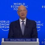 Klaus Švab pozdravlja „inteligentno doba“: Sistemi vođeni veštačkom inteligencijom će zameniti ljude