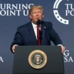 Tramp protiv zelene agende: „Ne želim da se izgradi jedna vetrenjača tokom moje administracije“