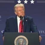 Tramp potpisao izvršnu naredbu o vraćanju hiljada vojnika otpuštenih zbog odbijanja vakcine protiv COVID-a