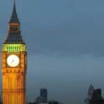 Velika Britanija se očajnički bori sa ropstvom Novog Svetskog Poretka