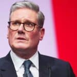 Vlada Ujedinjenog Kraljevstva želi da ljudi jedu manje mesa i da se odreknu automobila zbog zelene agende