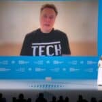 Mask predviđa budućnost sa super-inteligentnim 'humanoidnim robotima' gde novac postaje zastareo