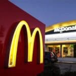 Profit Mekdonaldsa opao zbog trovanja hranom u SAD