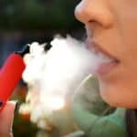 Studija otkriva: Elektronske cigarete opasnije od pušenja, povećavaju rizik od tri smrtonosne bolesti