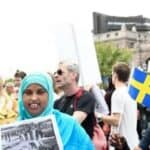 Švedska beleži 50% više ubistava nego El Salvador: Nudi čak 55,000 evra migrantima da se vrate kući