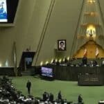 Zapad bombarduje, pa traži inspekcije: Iran izbacuje UN nadzornike nakon napada SAD i Izraela