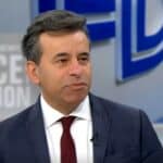 Šef američke FDA srušio farmaceutsku dogmu: Prirodni imunitet 27 puta jači od „vakcina“