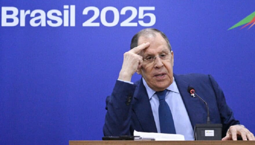 Lavrov: Sramotno je što Ukrajina dobija više novca od cele Afrike – MMF i Svetska banka rade za Zapad