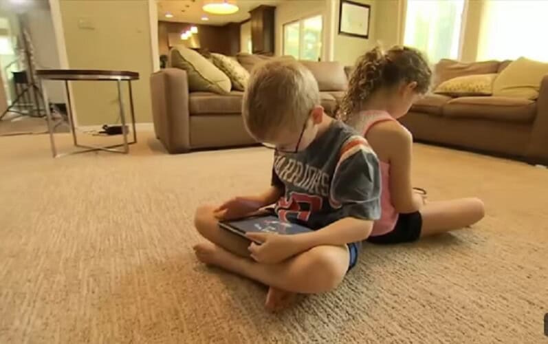Deca pred ekranom – srce u opasnosti: Nova studija otkriva da višesatno gledanje u ekrane kod mališana ostavlja trajna oštećenja na srcu