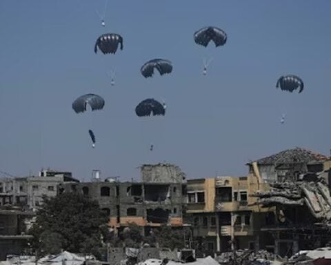 Шеф УН за људска права: Изгладњивање људи у Гази је ратни злочин