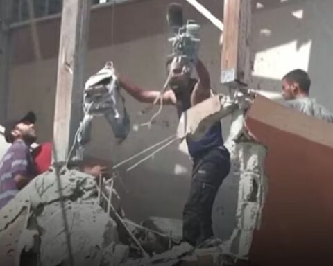 Израелски напад у Гази убио пет новинара - Ал Џазира и АП осуђују злочин