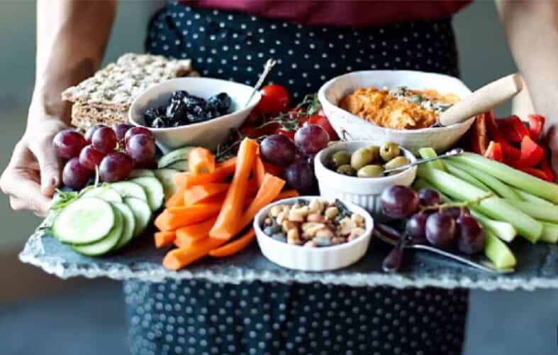 Kada zdrava ishrana preraste u OPSESIJU, BRIGU i osećaj NEPRIPADNOSTI — više nije zdrava