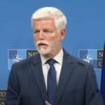 Predsednik Češke: Ukrajina mora da prihvati gubitak teritorija ako želi da preživi