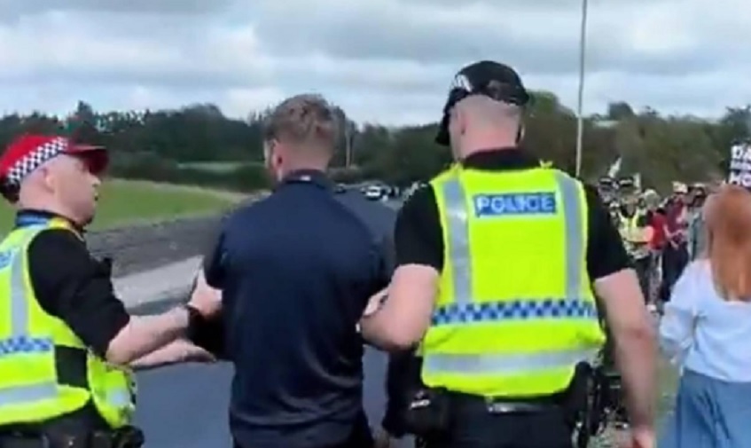 Uhapšen jer je rekao „Volimo slaninu“: Sloboda govora više ne postoji u Britaniji