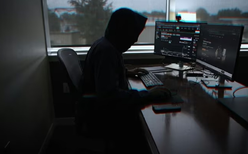 Крипто преваре: Како вас вребају "инфлуенсерке", лажне берзе и лопови из сенке