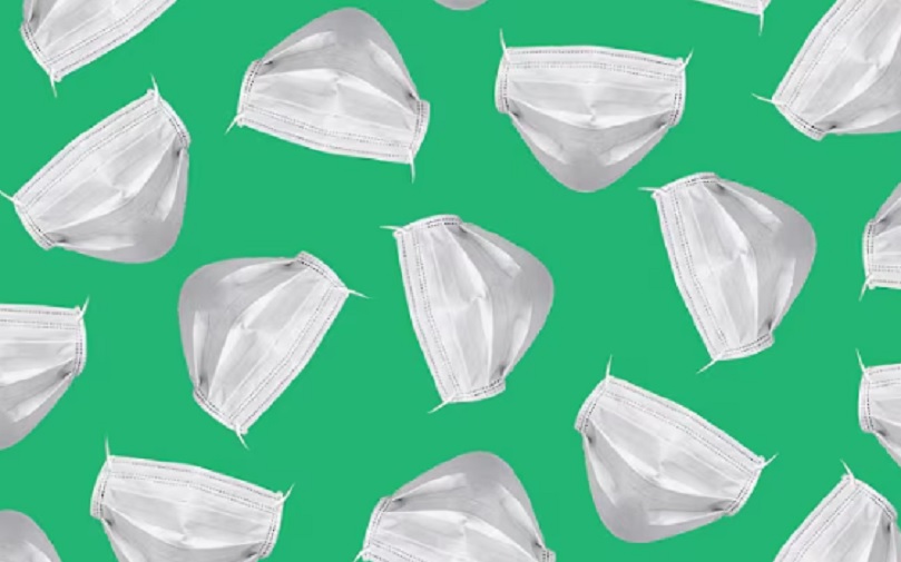 Милиони тона ковид маски загађују планету: Отпуштају отровне хемикалије и микропластику деценијама