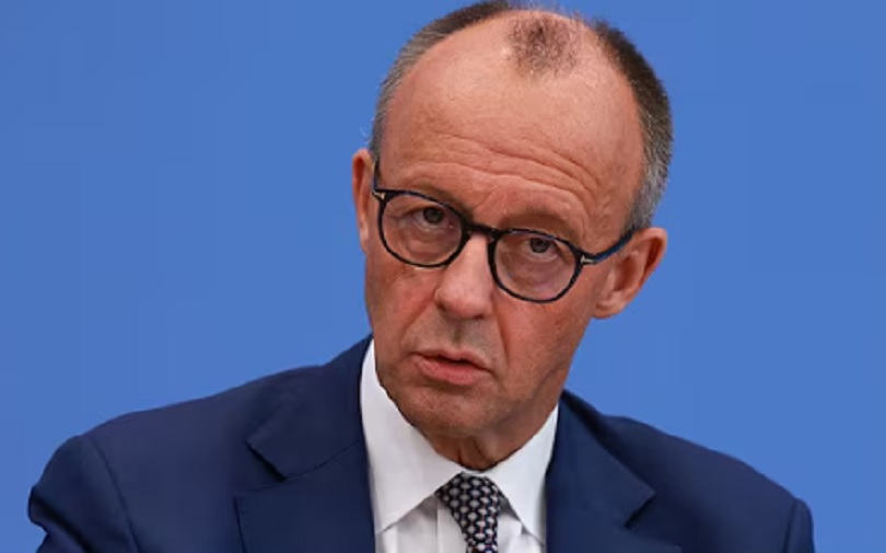 Мерц гура Немачку у дужничку провалију