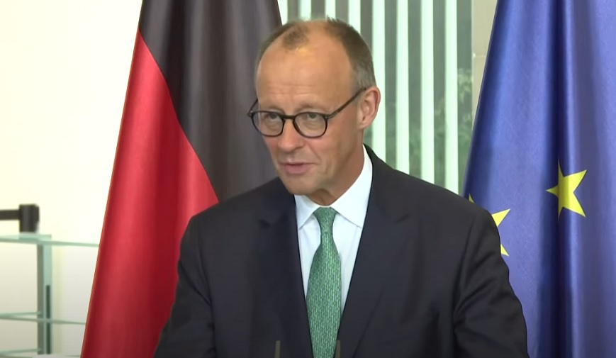 Мерц позива на „економско исцрпљивање“ Русије: Војно не иде, ударимо на привреду