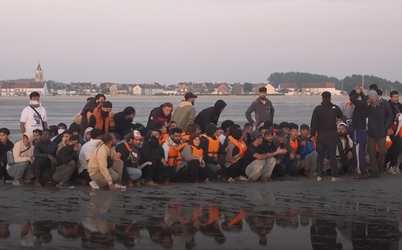 Створили су чудовиште које их саме једе! Британски војни резервисти биће Албанци — илегални мигранти бројнији од целе војске