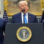 Крај присиле? Трамп уводи право избора уместо обавезне вакцинације