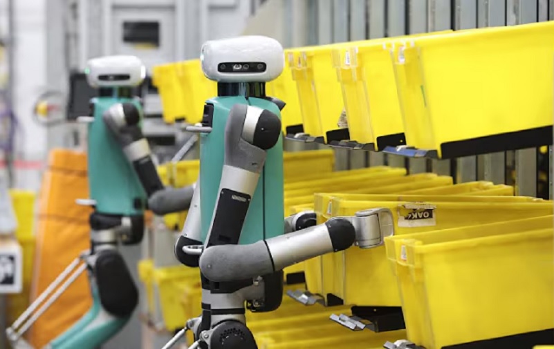 Амазон убрзава роботизацију магацина уз вештачку интелигенцију: Да ли ће људи ускоро остати без посла?