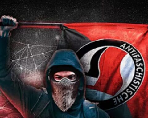 РАЗОТКРИВАЊЕ АНТИФЕ: ФБИ на корак до откривања финансијера и командне структуре