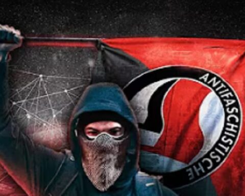 ТРАМПОВ УДАР НА АНТИФУ: „Међународне везе“ могле би отворити пут за рушење левичарске мреже