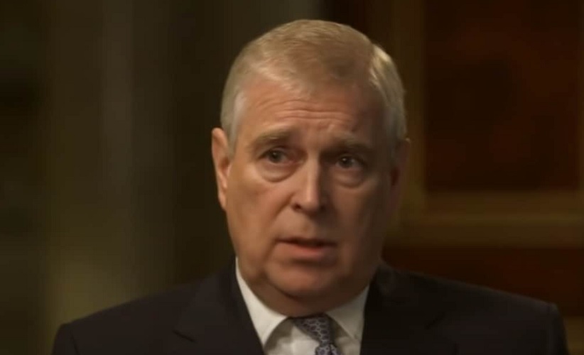 Нови пад принца Ендруа: Тражио од полиције да облате девојку која га је оптужила за сексуално злостављање