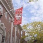 Харвард ангажовао "дрег краљицу" као професора – предаје квир етнографију