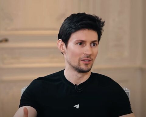 Запад претвара интернет у „оружје контроле“, упозорава оснивач Телеграма Павел Дуров