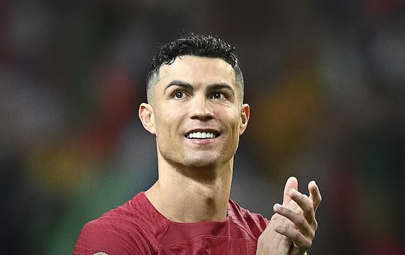 Кристијано Роналдо постао први фудбалер милијардер