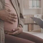 Медицинска сестра открила експлозију мртворођених беба после ковид вакцинације: Болница прикривала скок смртности од 5000%